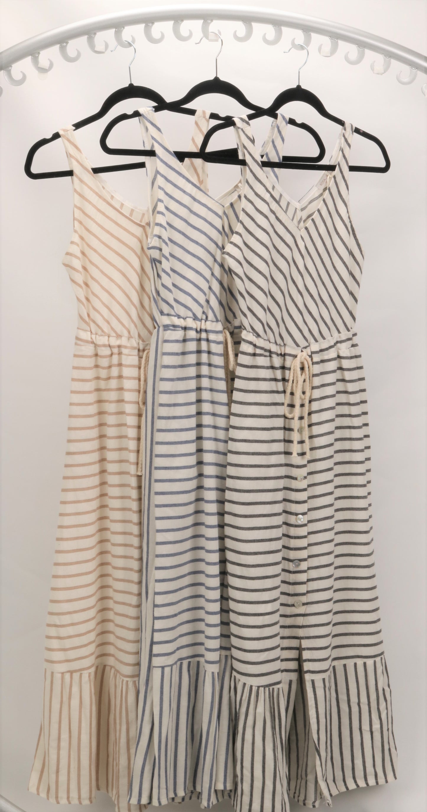 LINEN DRESS