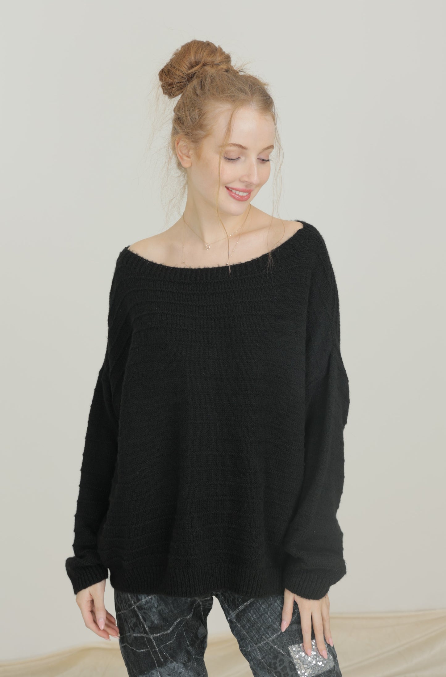 WOOL BLEND SWEATER