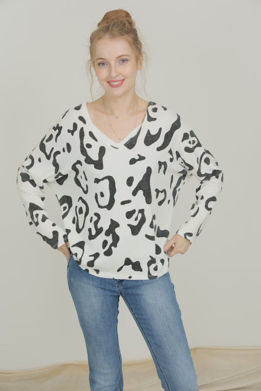 WOOL BLEND SWEATER