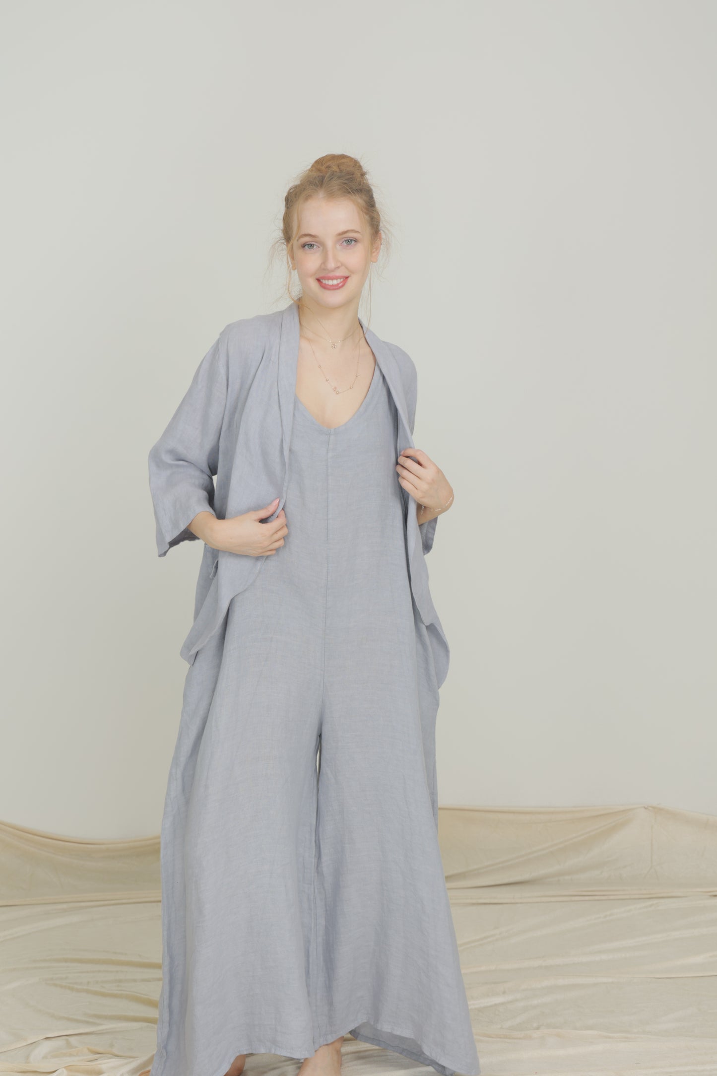 LINEN TOP